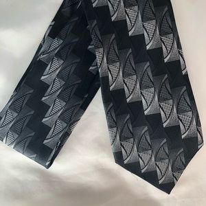 Croft and Barrow Tie